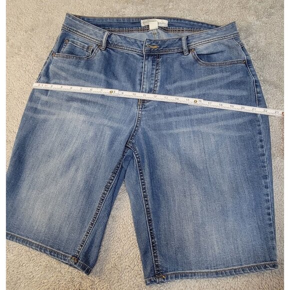 C Est. 1946 Denim Shorts. Size: 16W - Picture 8 of 15